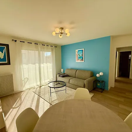 C018 - Lumineux - Proche * 戛纳